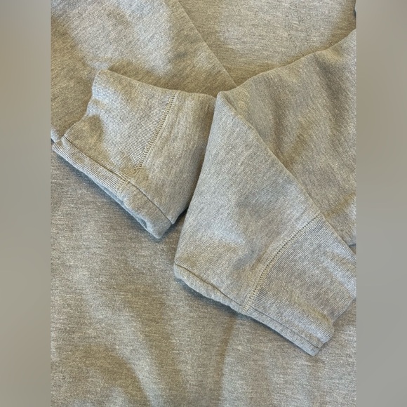 Octobers Very Own OVO Owl Logo Gray Logo Crewneck Sweatshirt Size Small - Picture 10 of 10